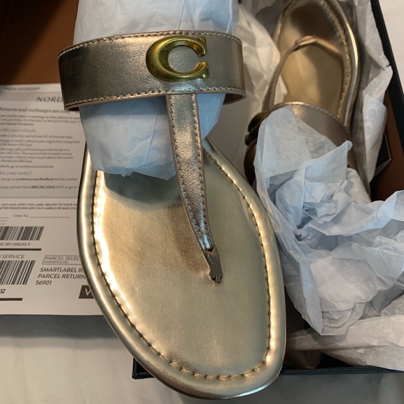 Coach Jesse Sandals - Picture 4 of 6